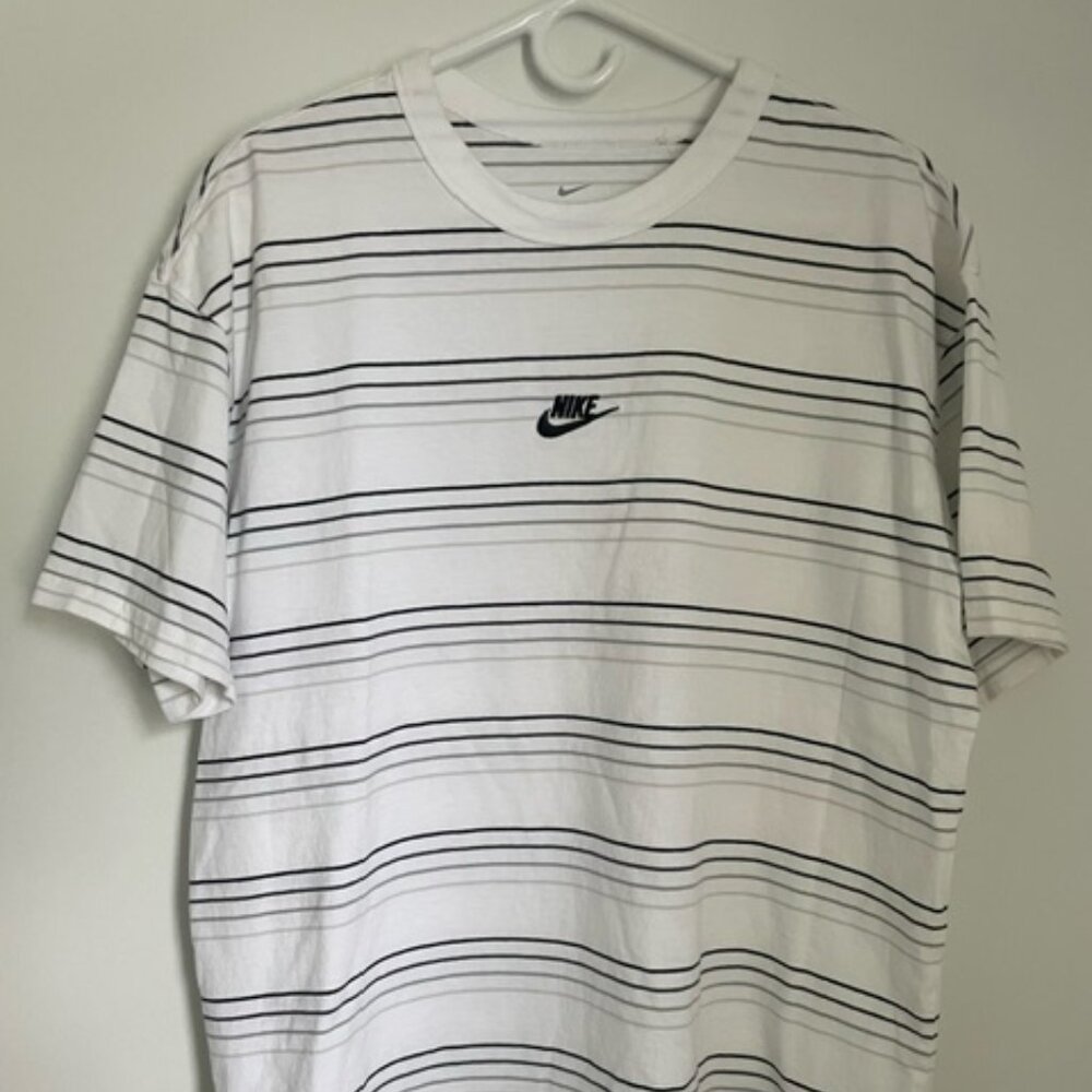 Nike Tee